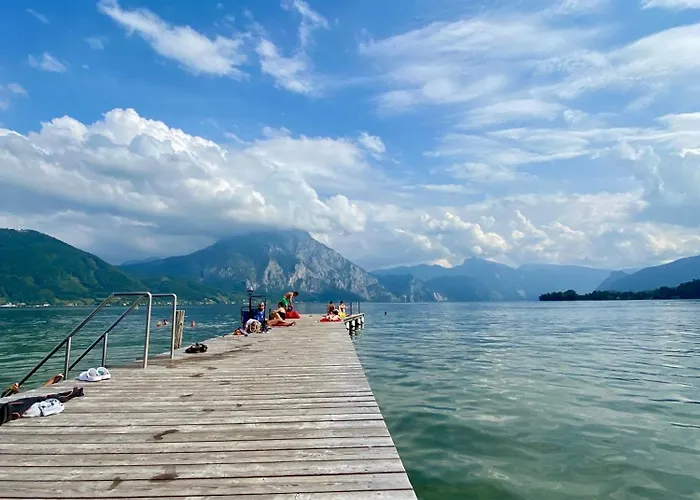 Apartmán Modernes Am Traunsee - See, Berge, Fitness & Parkplatz