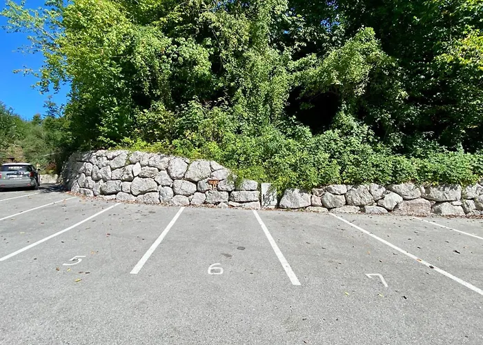 Modernes Am Traunsee - See, Berge, Fitness & Parkplatz * Altmünster