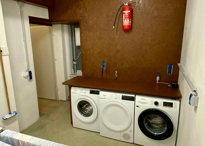 Modernes Am Traunsee - See, Berge, Fitness & Parkplatz Altmünster