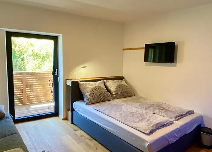 Modernes Am Traunsee - See, Berge, Fitness & Parkplatz * Altmünster