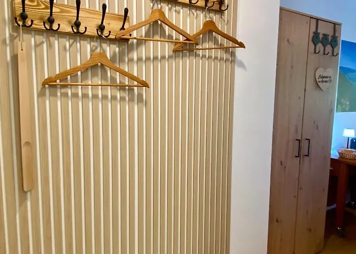 Modernes Am Traunsee - See, Berge, Fitness & Parkplatz * Altmünster