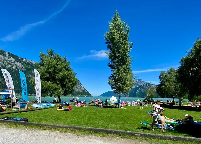 Apartmán Modernes Am Traunsee - See, Berge, Fitness & Parkplatz Altmünster